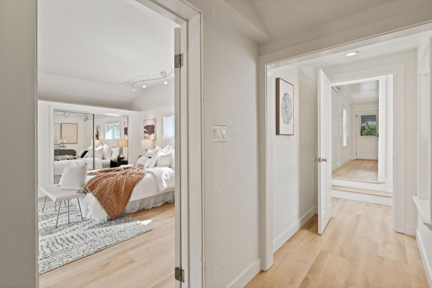 Detail Gallery Image 22 of 66 For 1570 Thompson Ave, Santa Cruz,  CA 95062 - 3 Beds | 2 Baths