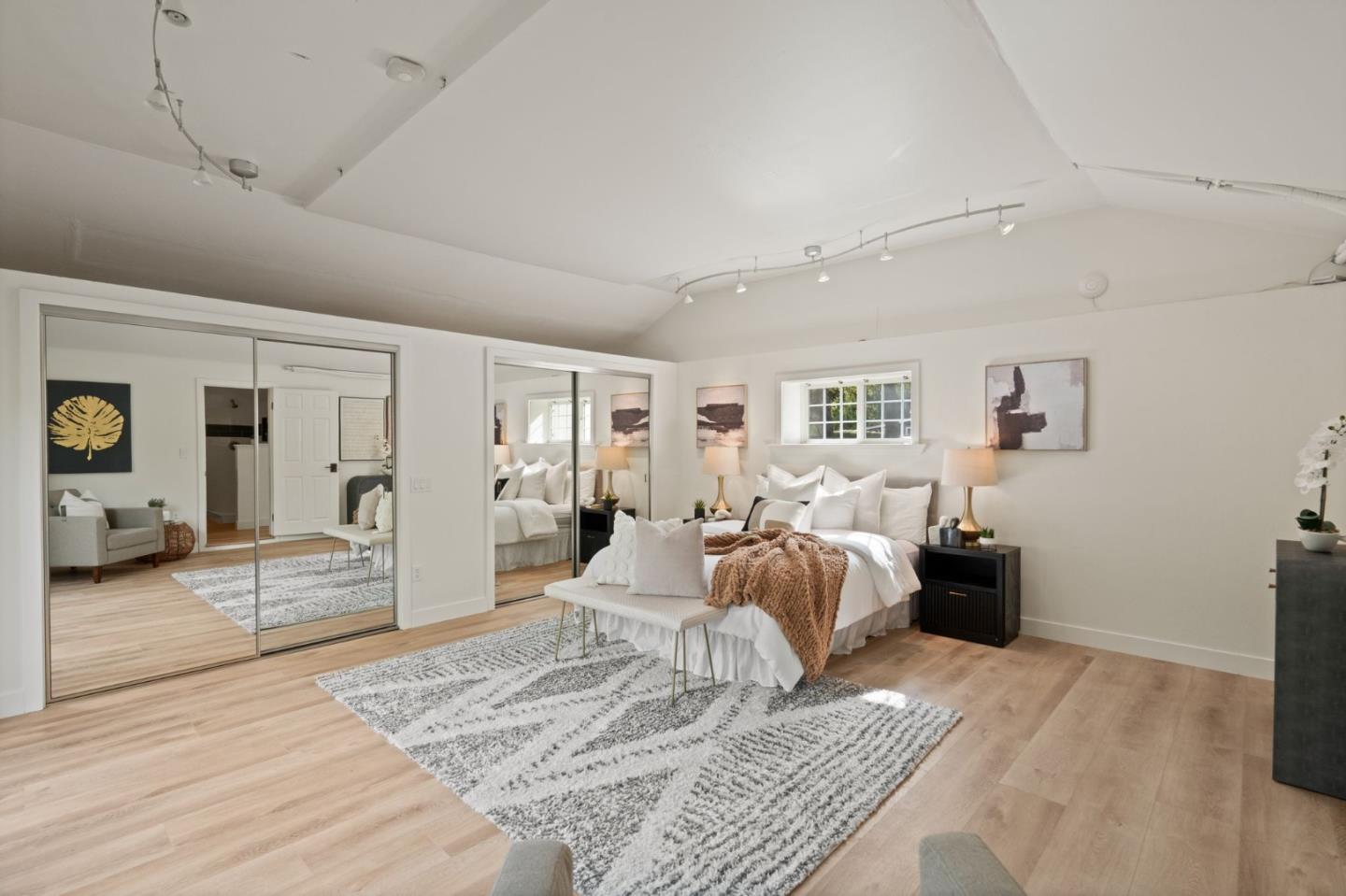 Detail Gallery Image 24 of 66 For 1570 Thompson Ave, Santa Cruz,  CA 95062 - 3 Beds | 2 Baths