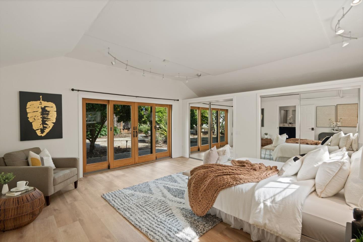 Detail Gallery Image 27 of 66 For 1570 Thompson Ave, Santa Cruz,  CA 95062 - 3 Beds | 2 Baths