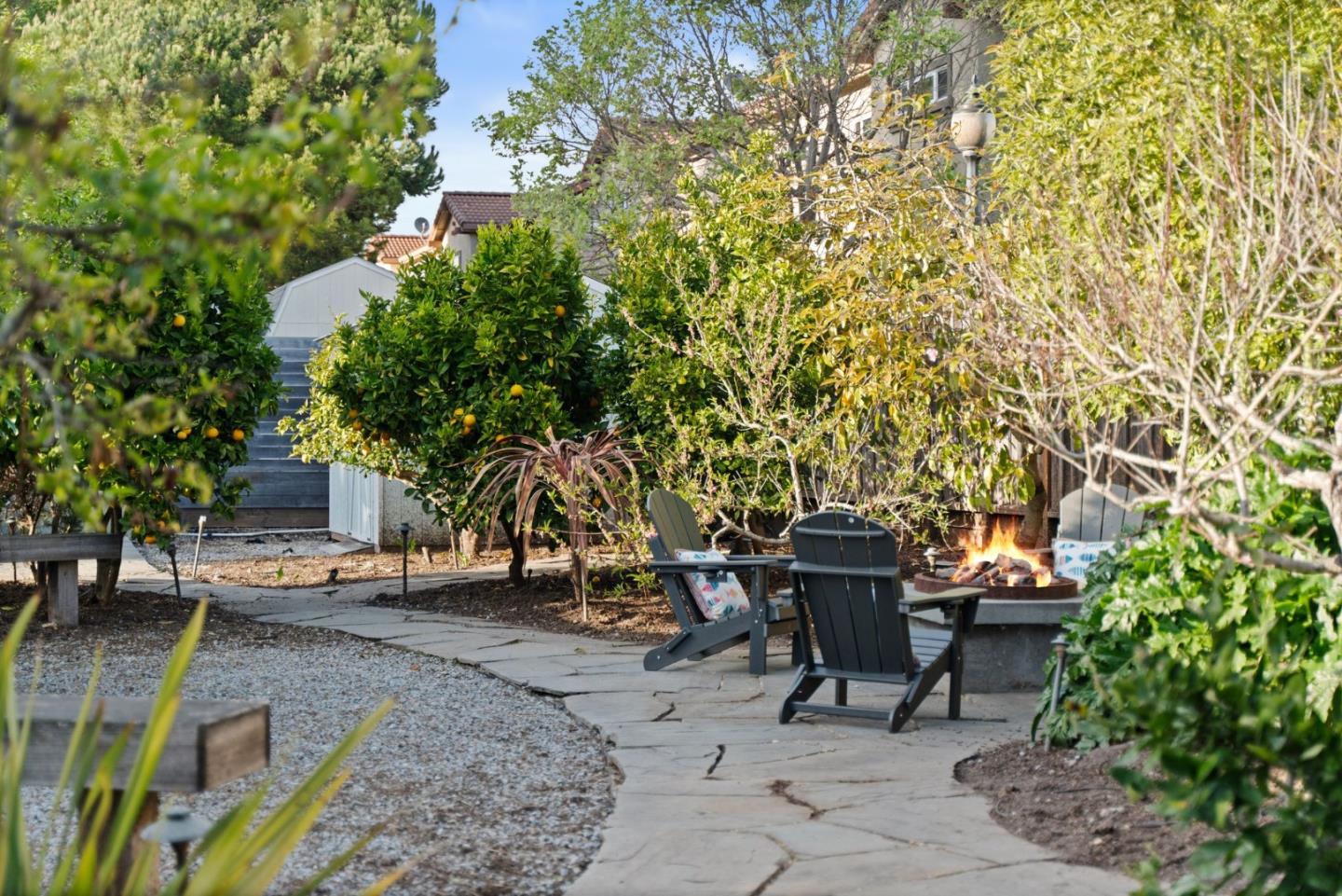 Detail Gallery Image 33 of 66 For 1570 Thompson Ave, Santa Cruz,  CA 95062 - 3 Beds | 2 Baths