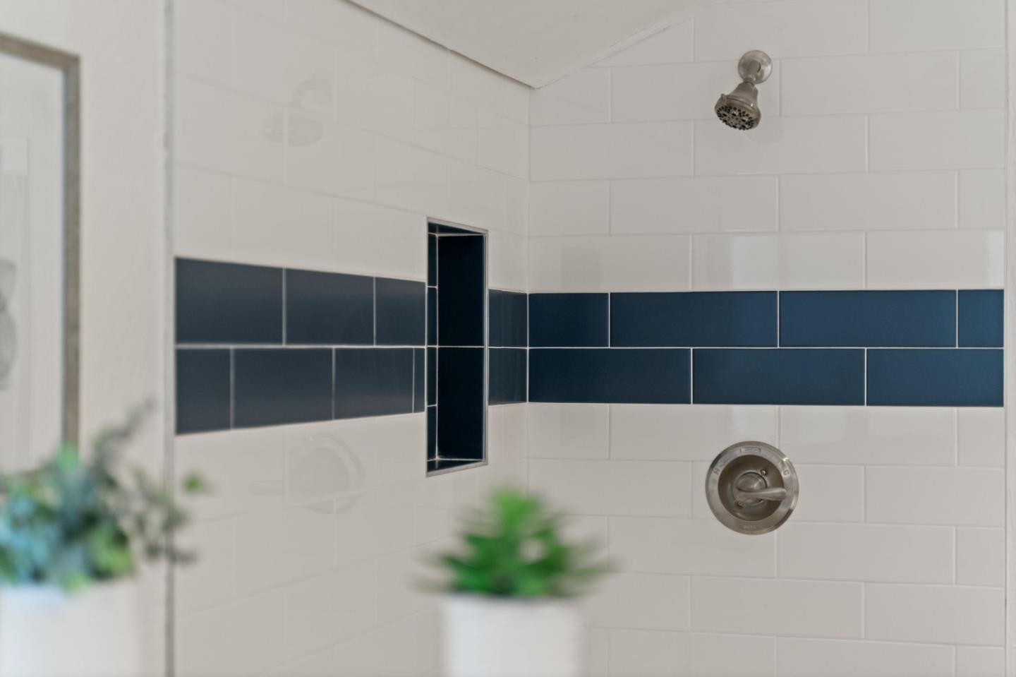 Detail Gallery Image 48 of 66 For 1570 Thompson Ave, Santa Cruz,  CA 95062 - 3 Beds | 2 Baths
