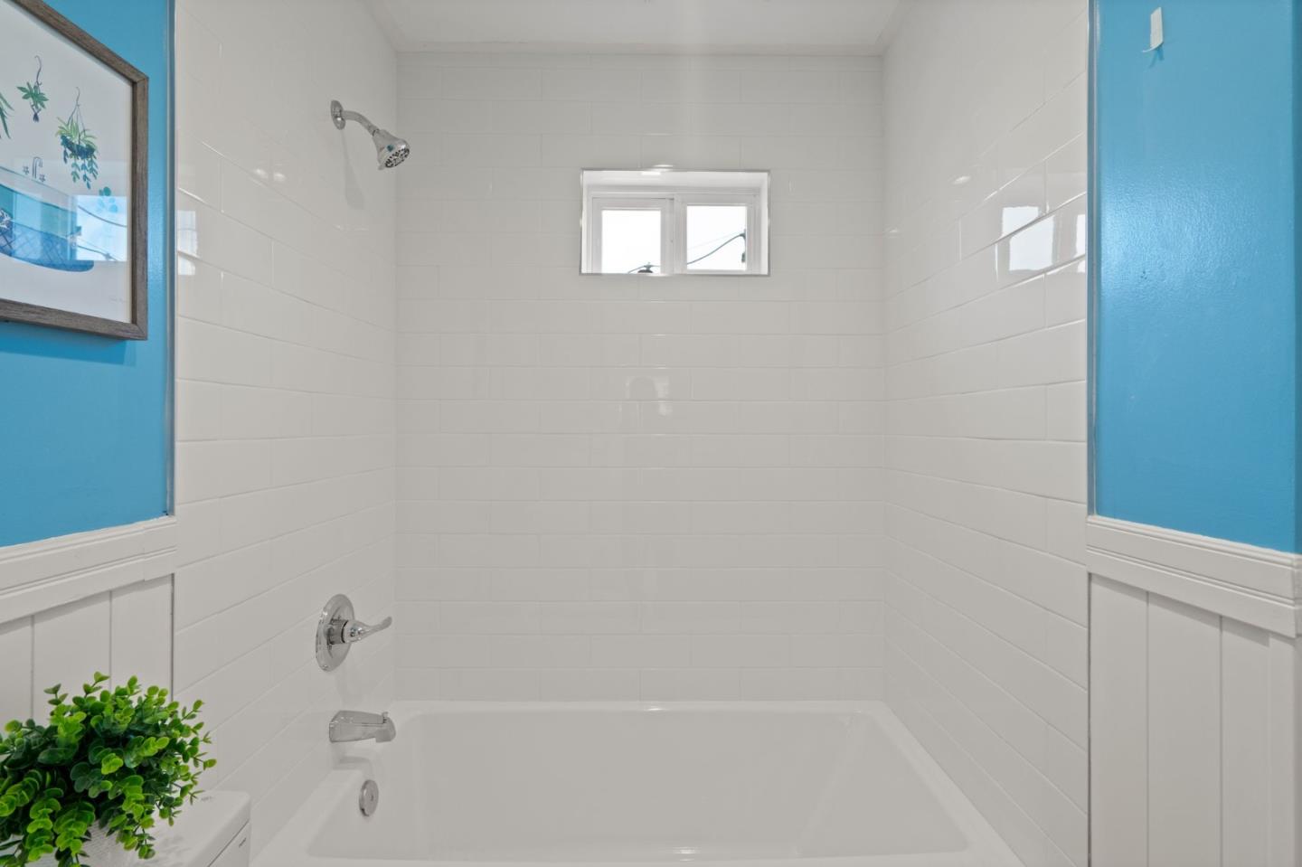 Detail Gallery Image 54 of 66 For 1570 Thompson Ave, Santa Cruz,  CA 95062 - 3 Beds | 2 Baths
