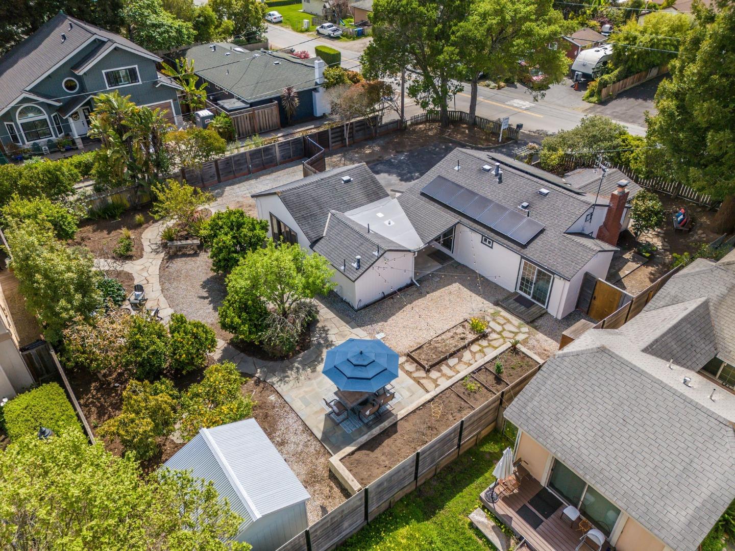 Detail Gallery Image 63 of 66 For 1570 Thompson Ave, Santa Cruz,  CA 95062 - 3 Beds | 2 Baths