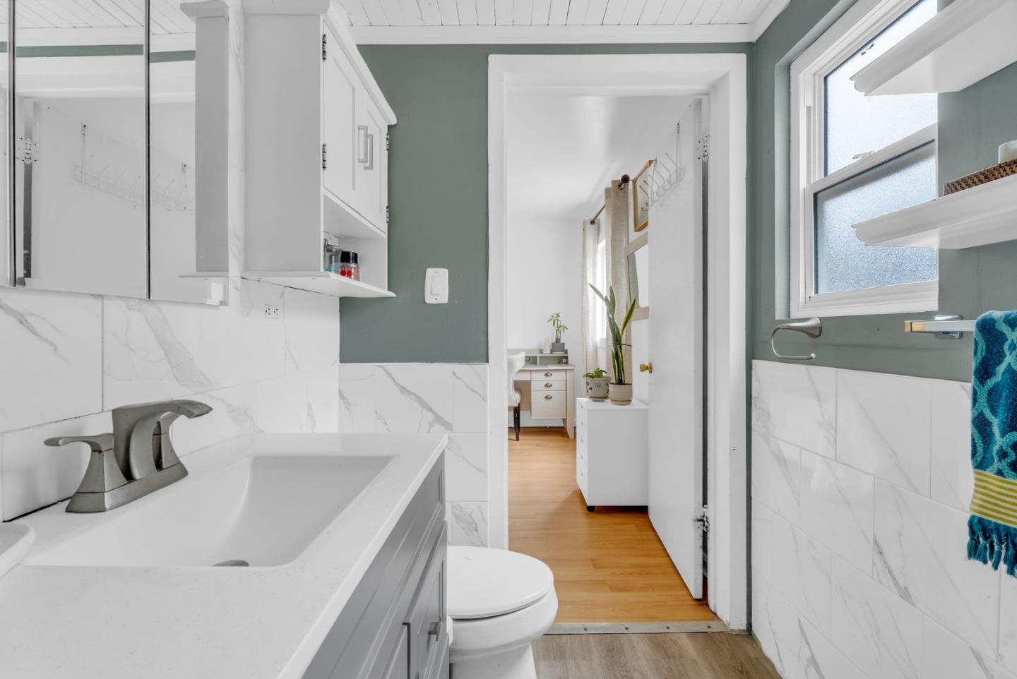 Detail Gallery Image 28 of 46 For 524 Lausanne Ave, Daly City,  CA 94014 - 3 Beds | 1/1 Baths