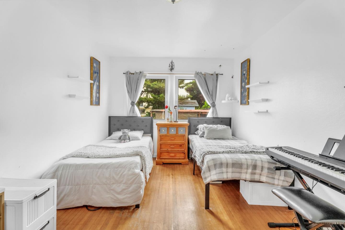 Detail Gallery Image 31 of 46 For 524 Lausanne Ave, Daly City,  CA 94014 - 3 Beds | 1/1 Baths