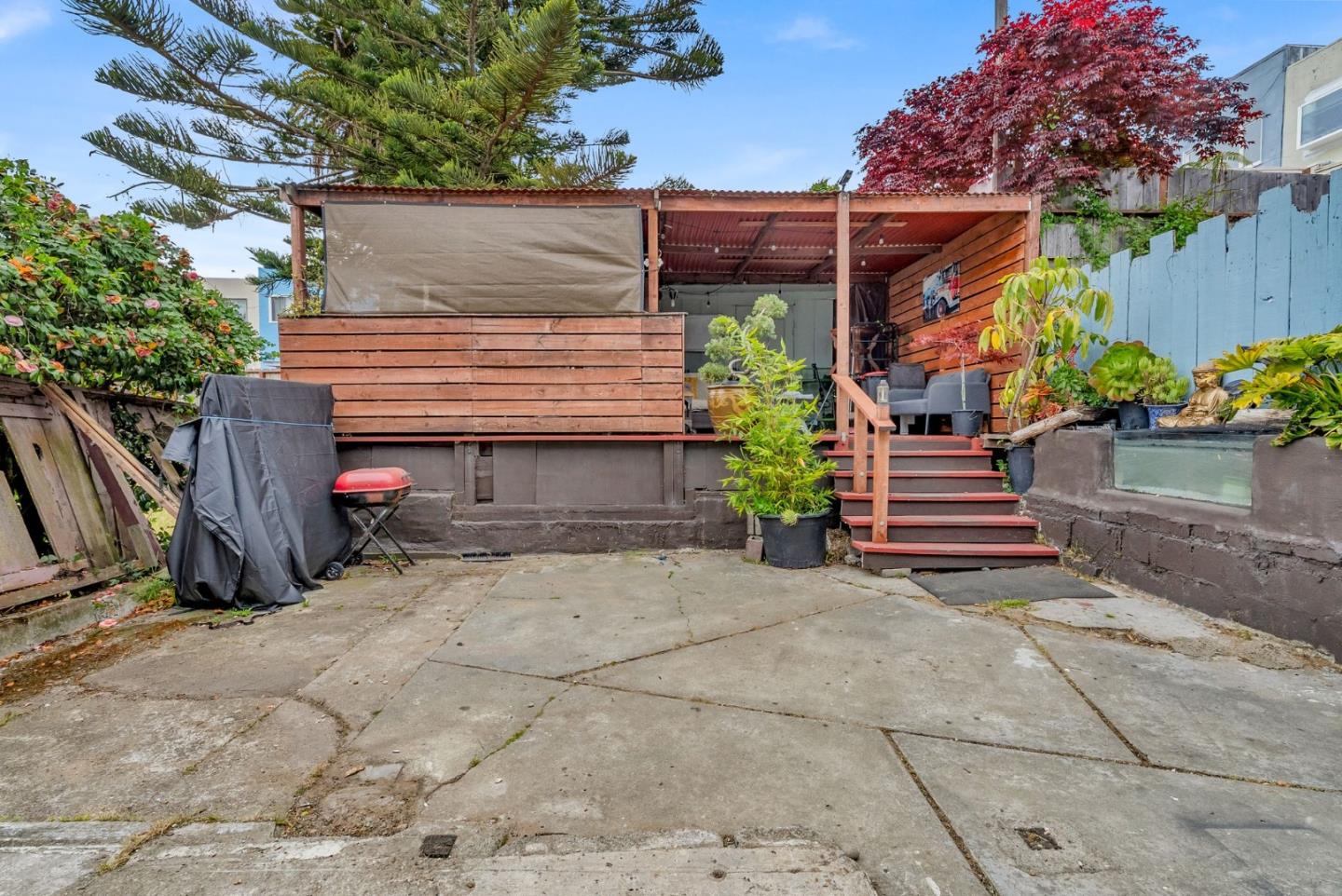 Detail Gallery Image 33 of 46 For 524 Lausanne Ave, Daly City,  CA 94014 - 3 Beds | 1/1 Baths