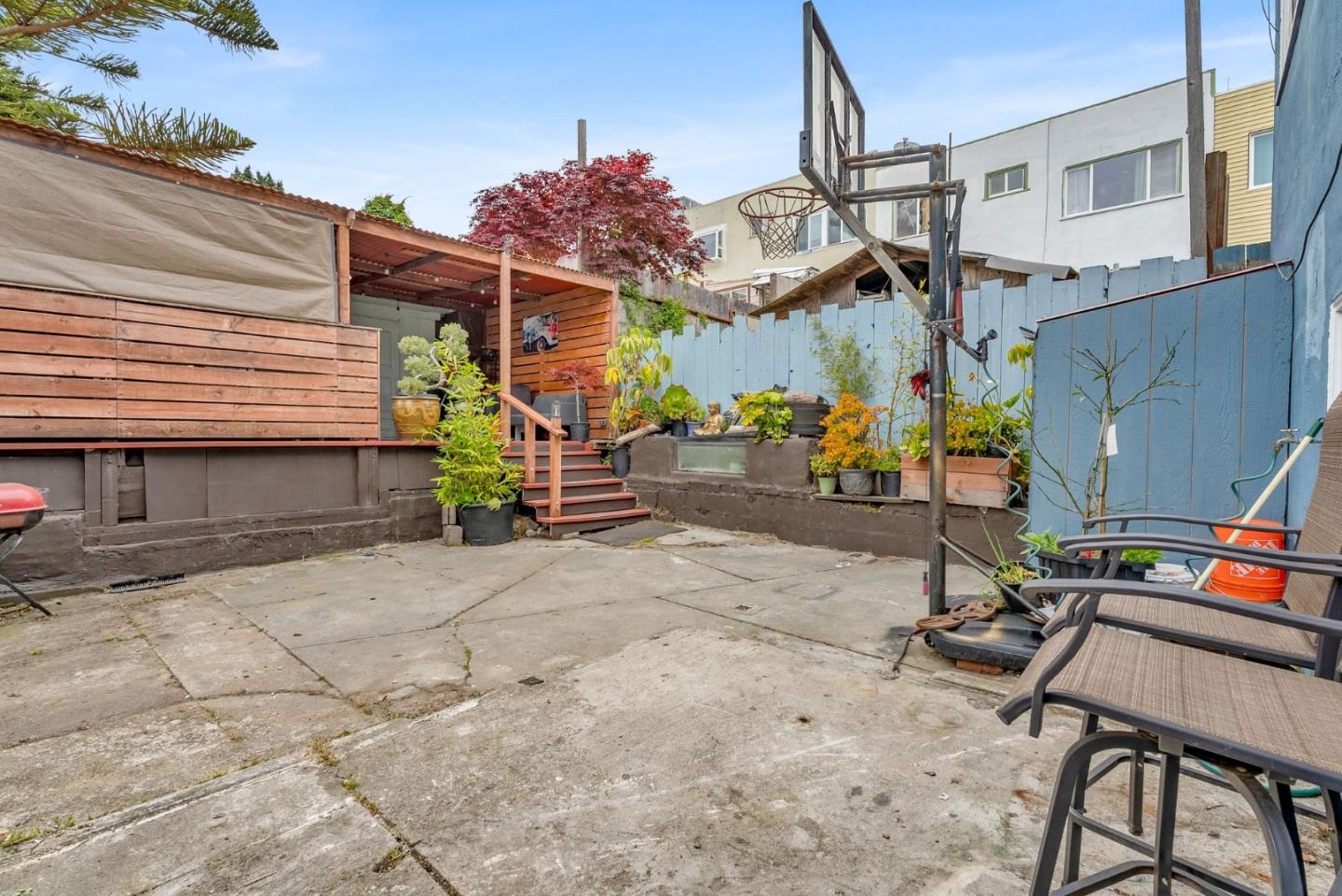 Detail Gallery Image 34 of 46 For 524 Lausanne Ave, Daly City,  CA 94014 - 3 Beds | 1/1 Baths