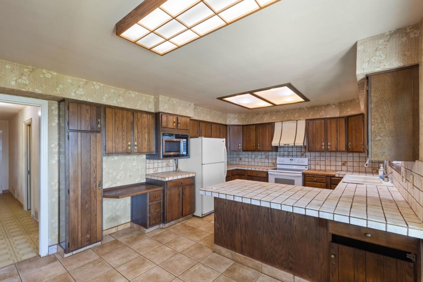 Detail Gallery Image 13 of 42 For 12095 Mount Hamilton Rd, San Jose,  CA 95140 - 3 Beds | 2 Baths