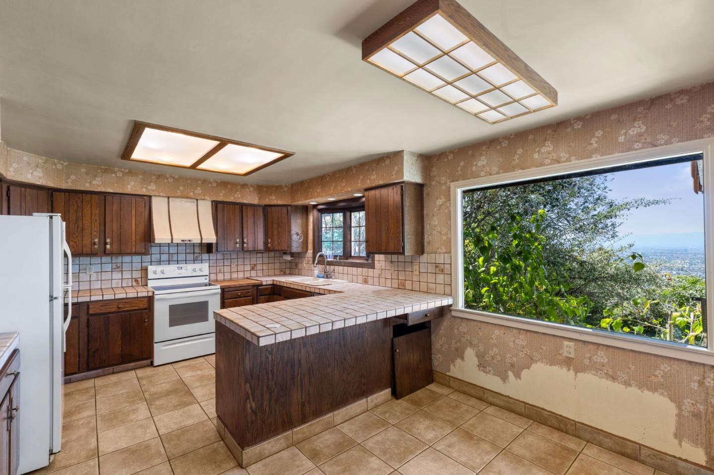 Detail Gallery Image 14 of 42 For 12095 Mount Hamilton Rd, San Jose,  CA 95140 - 3 Beds | 2 Baths