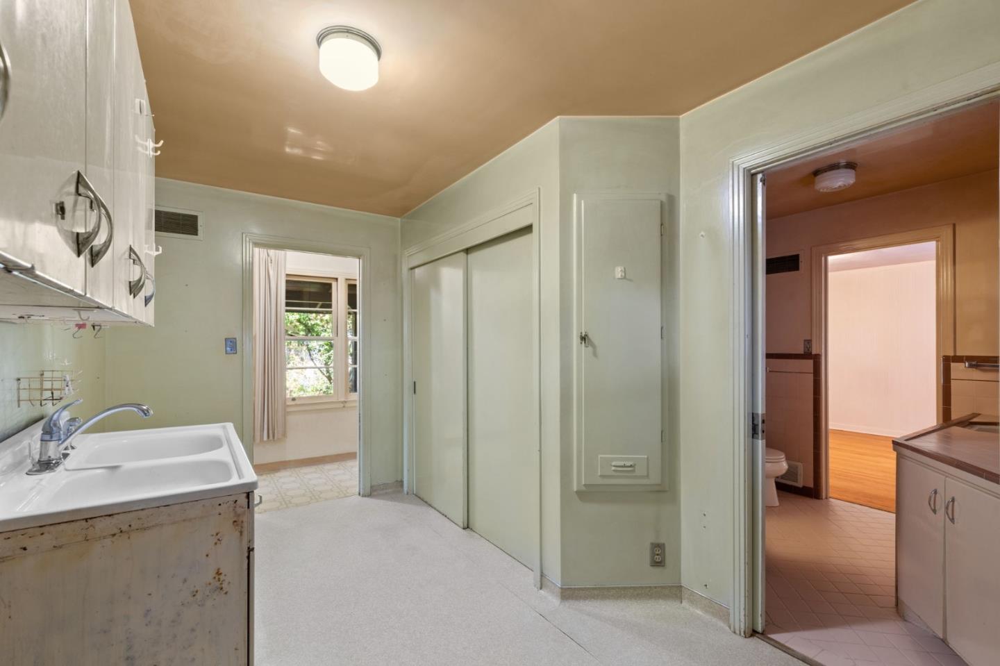 Detail Gallery Image 18 of 42 For 12095 Mount Hamilton Rd, San Jose,  CA 95140 - 3 Beds | 2 Baths
