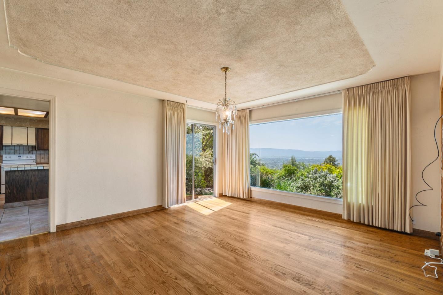 Detail Gallery Image 9 of 42 For 12095 Mount Hamilton Rd, San Jose,  CA 95140 - 3 Beds | 2 Baths