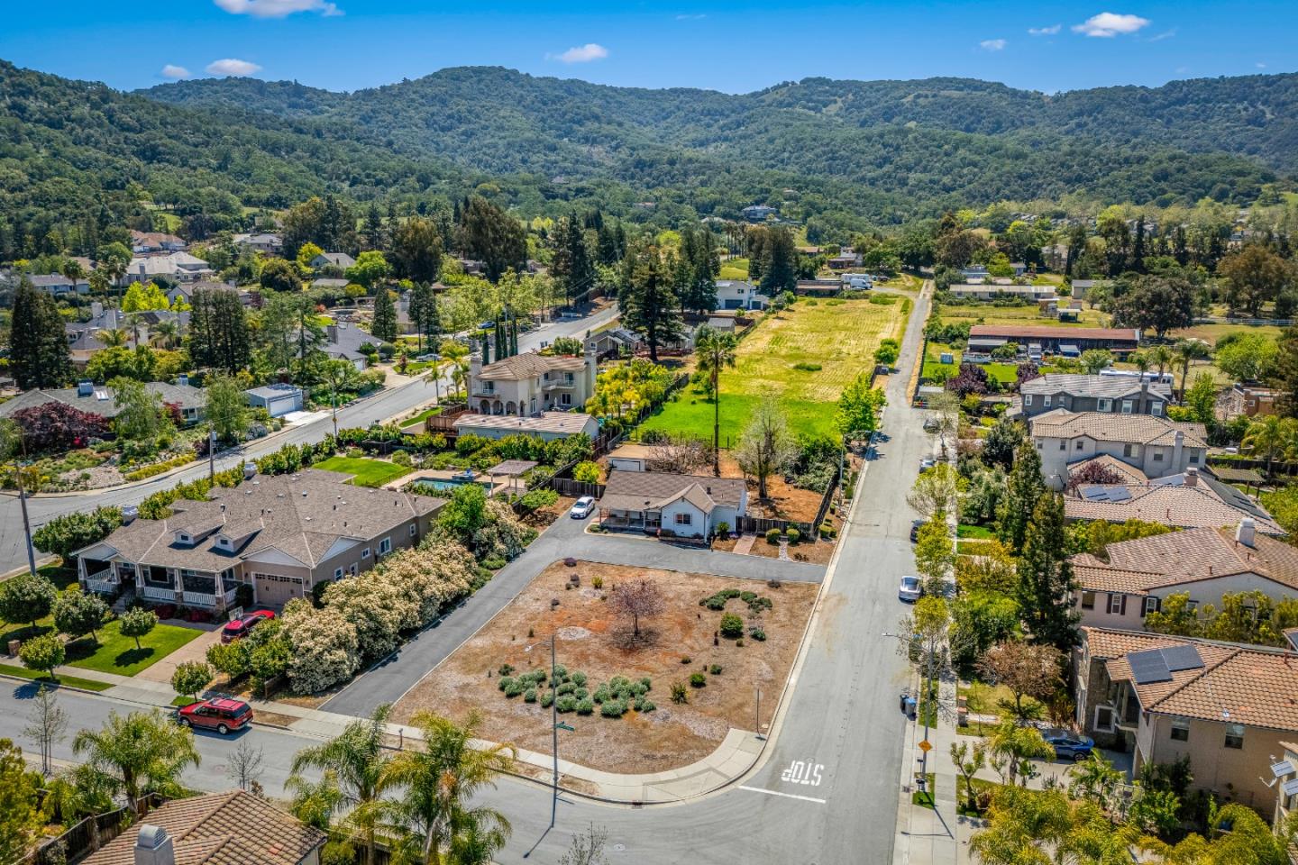 Detail Gallery Image 10 of 11 For 7298 Queensbridge Way, San Jose,  CA 95120 - 3 Beds | 1 Baths