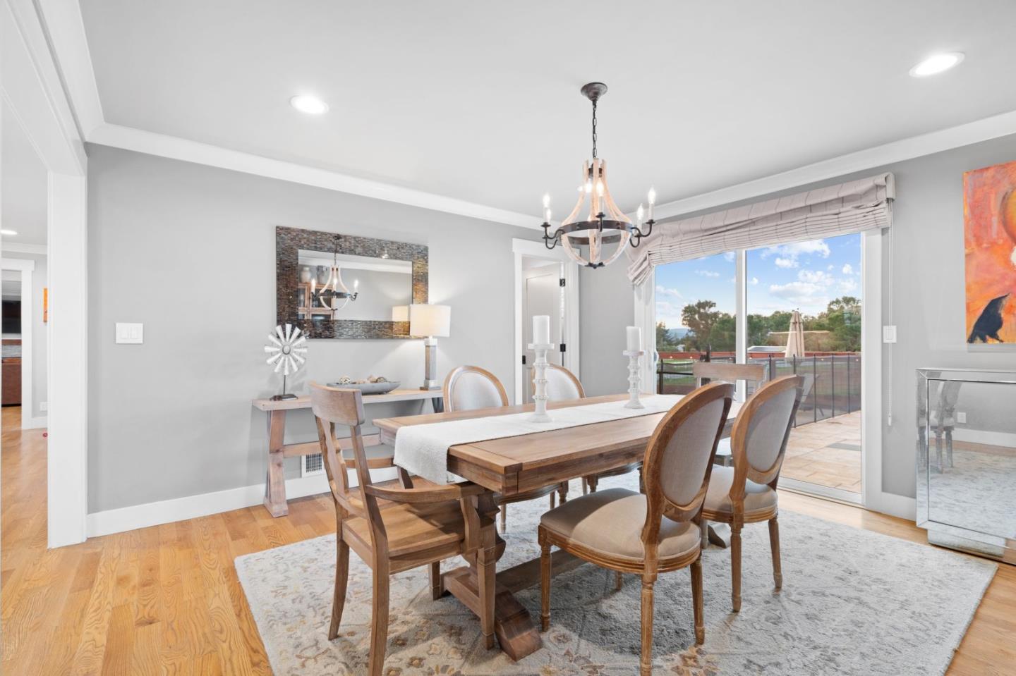 Detail Gallery Image 14 of 36 For 2985 Roop Rd, Gilroy,  CA 95020 - 4 Beds | 2/1 Baths