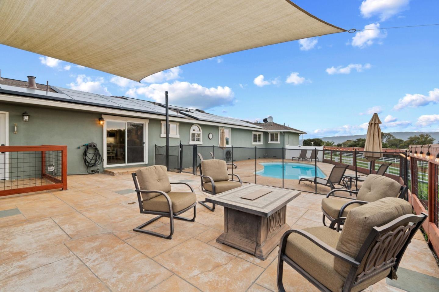 Detail Gallery Image 31 of 36 For 2985 Roop Rd, Gilroy,  CA 95020 - 4 Beds | 2/1 Baths