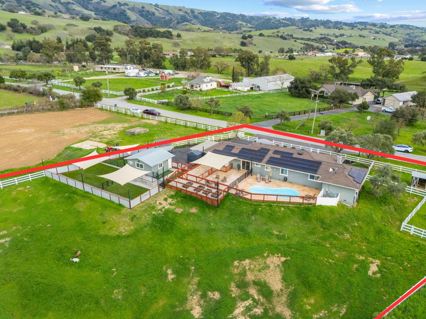 Detail Gallery Image 33 of 36 For 2985 Roop Rd, Gilroy,  CA 95020 - 4 Beds | 2/1 Baths