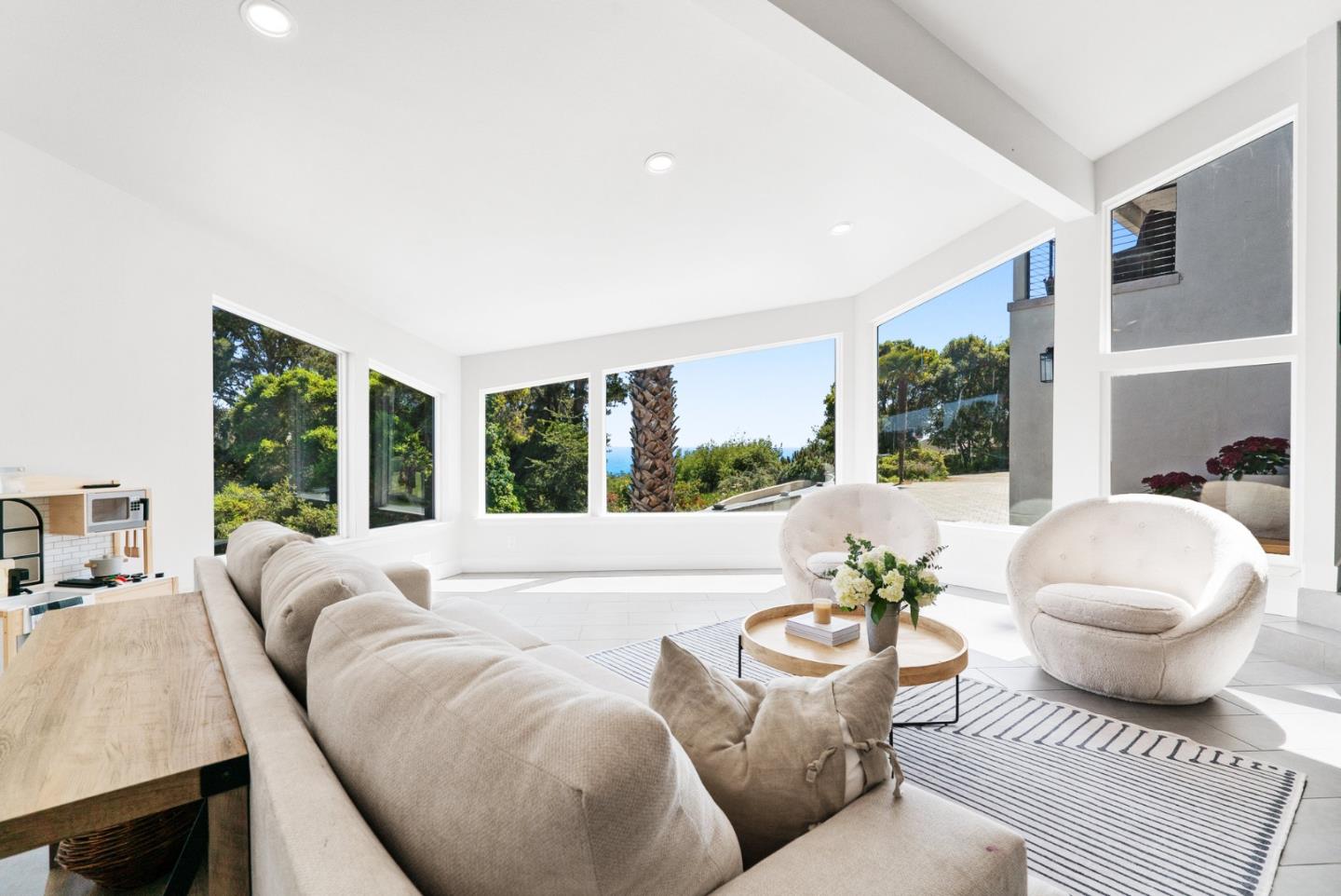 Detail Gallery Image 21 of 93 For 532 Moonrise Ln, Aptos,  CA 95003 - 6 Beds | 4/1 Baths
