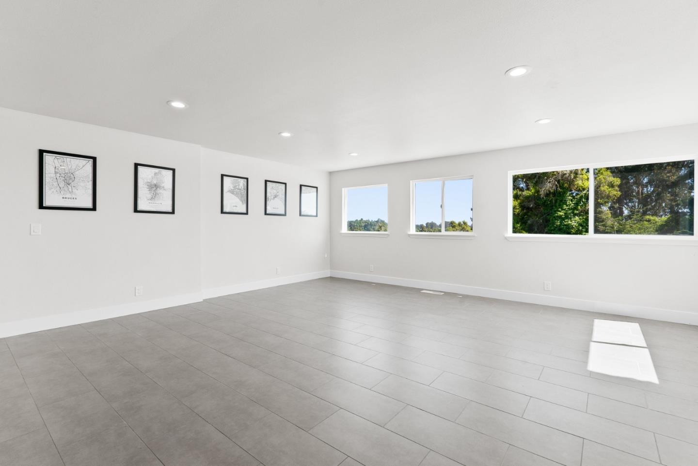 Detail Gallery Image 34 of 93 For 532 Moonrise Ln, Aptos,  CA 95003 - 6 Beds | 4/1 Baths