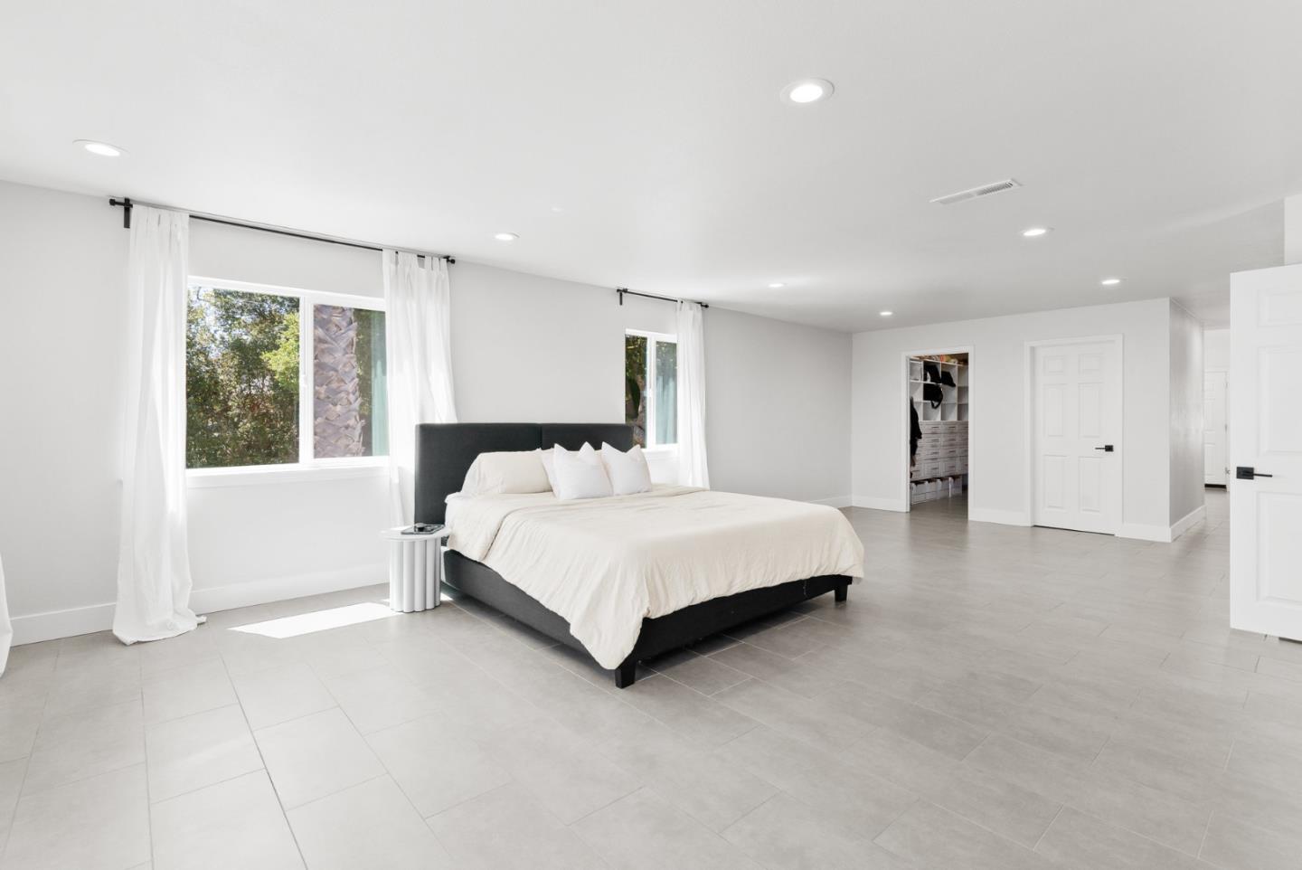 Detail Gallery Image 43 of 93 For 532 Moonrise Ln, Aptos,  CA 95003 - 6 Beds | 4/1 Baths