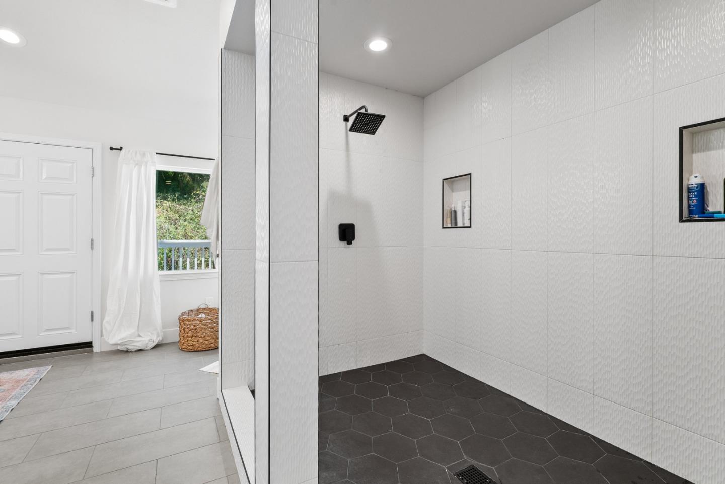 Detail Gallery Image 50 of 93 For 532 Moonrise Ln, Aptos,  CA 95003 - 6 Beds | 4/1 Baths