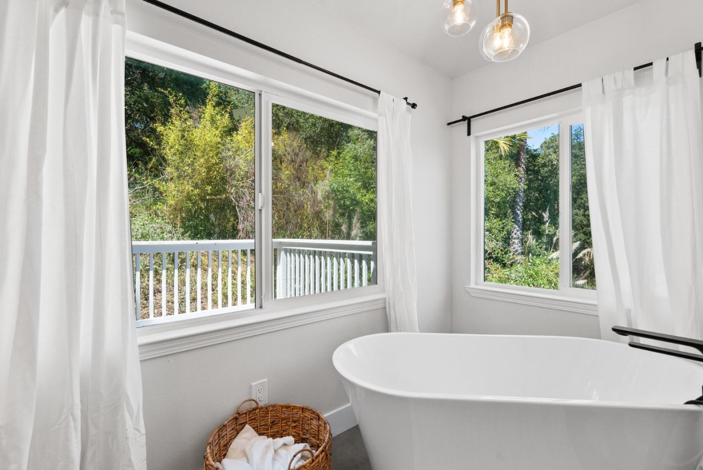 Detail Gallery Image 54 of 93 For 532 Moonrise Ln, Aptos,  CA 95003 - 6 Beds | 4/1 Baths