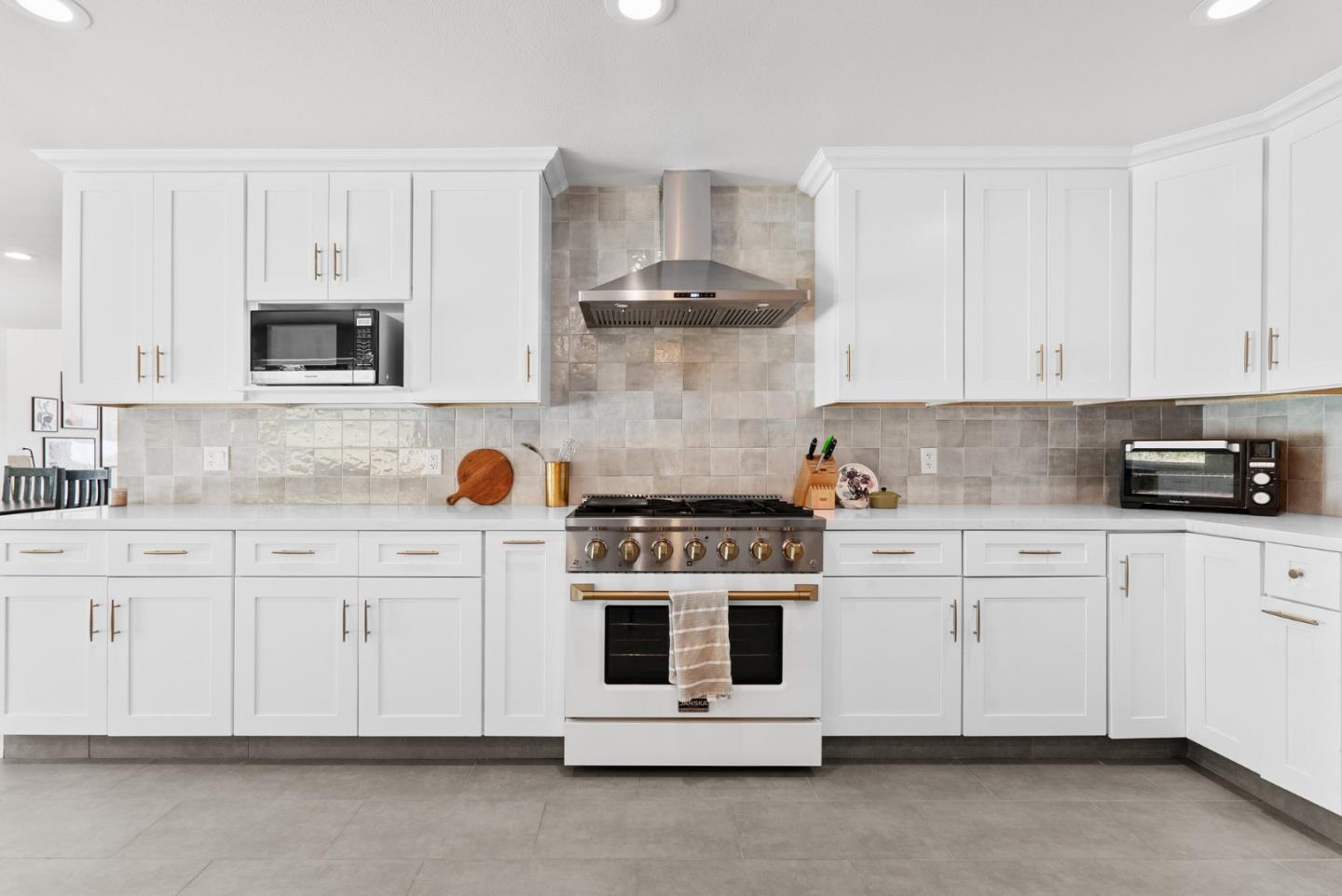 Detail Gallery Image 66 of 93 For 532 Moonrise Ln, Aptos,  CA 95003 - 6 Beds | 4/1 Baths