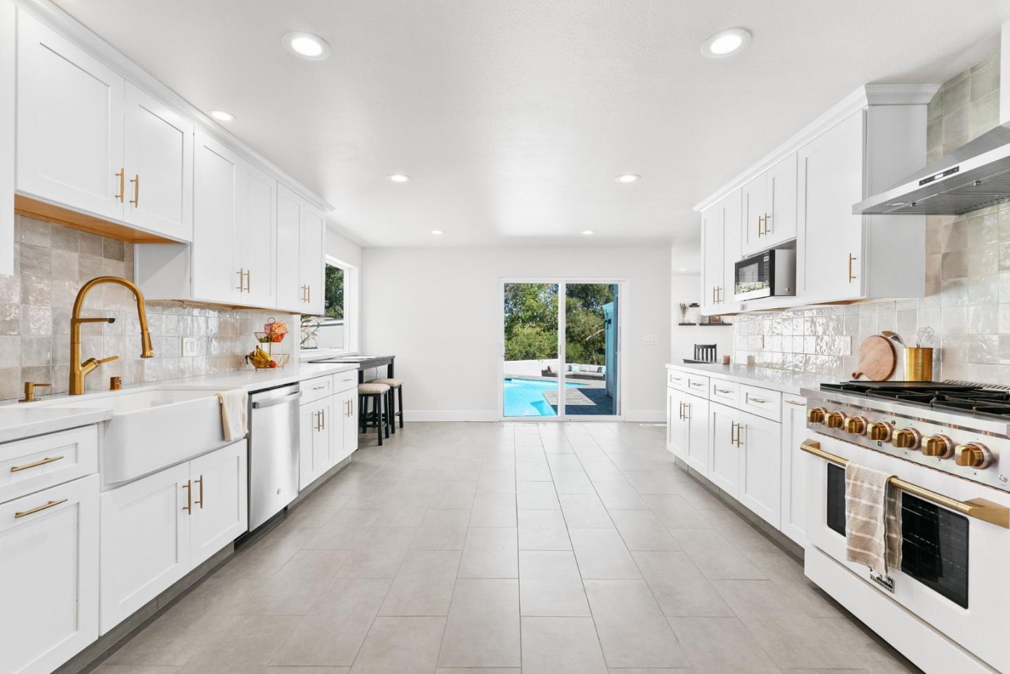 Detail Gallery Image 68 of 93 For 532 Moonrise Ln, Aptos,  CA 95003 - 6 Beds | 4/1 Baths