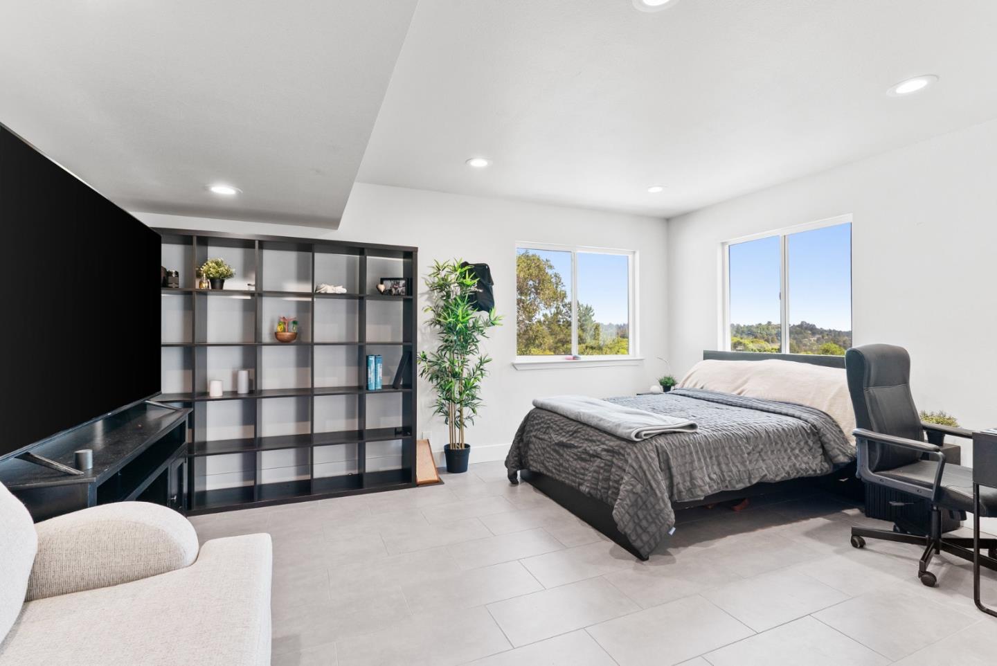 Detail Gallery Image 81 of 93 For 532 Moonrise Ln, Aptos,  CA 95003 - 6 Beds | 4/1 Baths