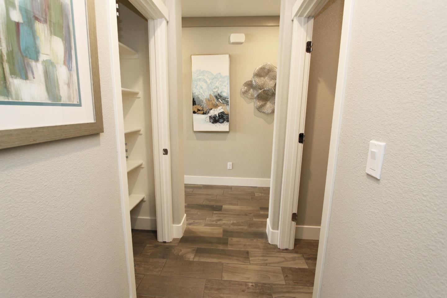 Detail Gallery Image 13 of 23 For 1269 Gypsum Ct #2-18,  Los Banos,  CA 93635 - 4 Beds | 2 Baths