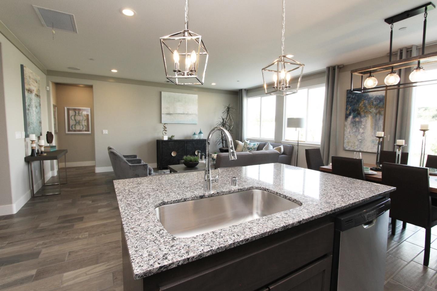 Detail Gallery Image 18 of 23 For 1269 Gypsum Ct #2-18,  Los Banos,  CA 93635 - 4 Beds | 2 Baths