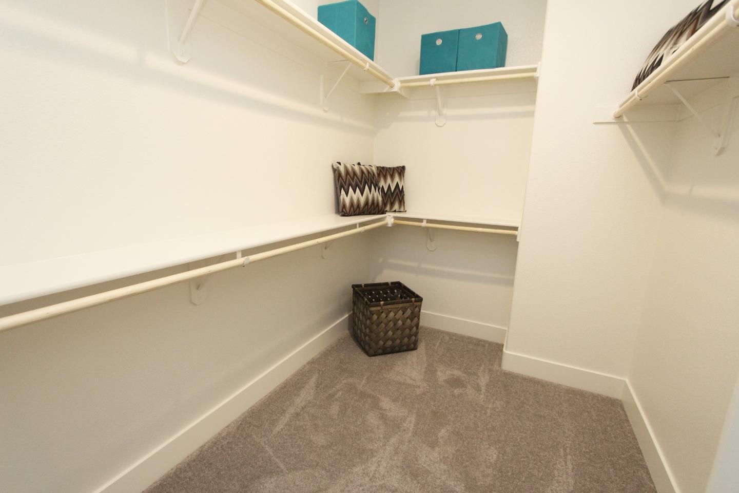 Detail Gallery Image 21 of 23 For 1269 Gypsum Ct #2-18,  Los Banos,  CA 93635 - 4 Beds | 2 Baths