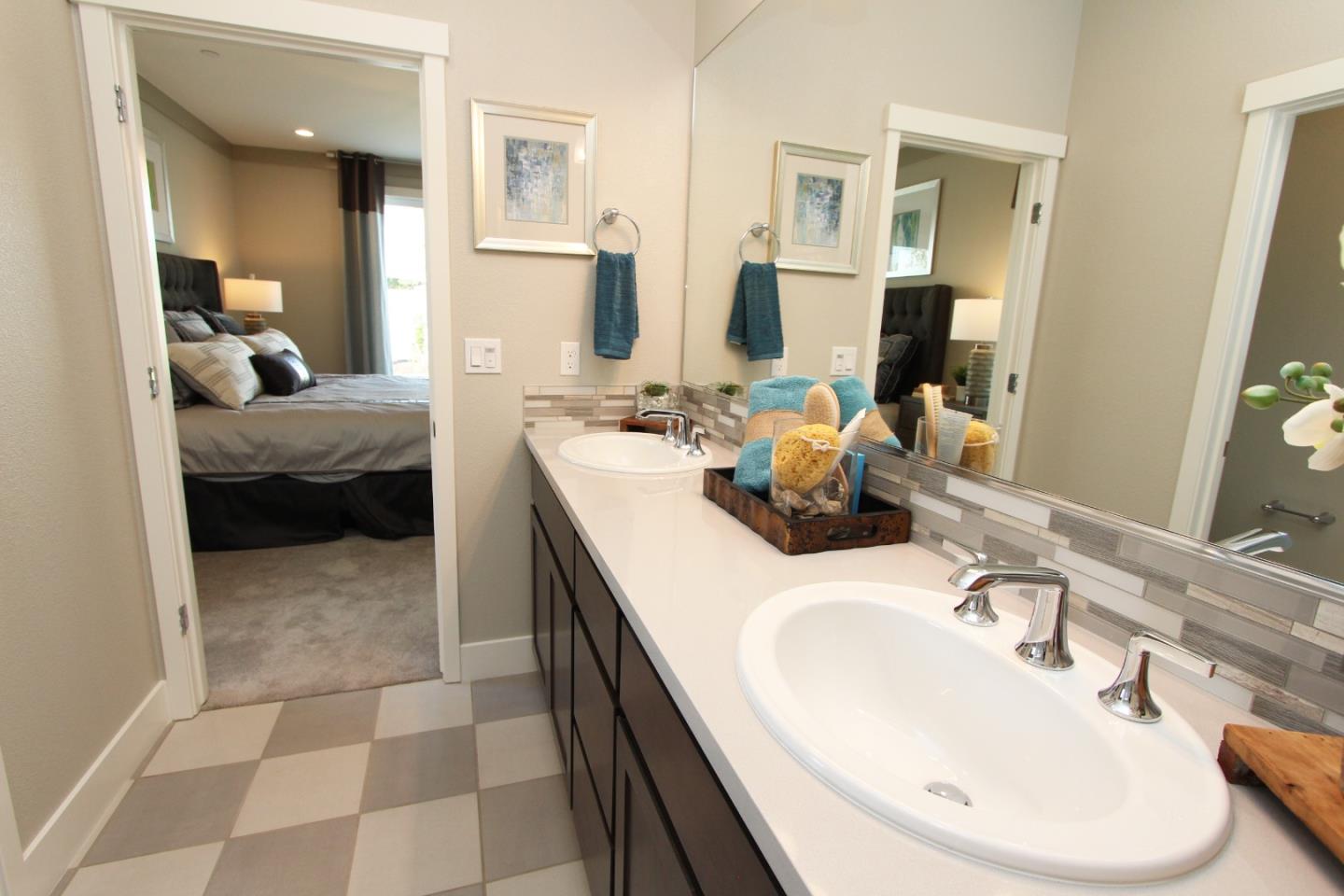 Detail Gallery Image 23 of 23 For 1269 Gypsum Ct #2-18,  Los Banos,  CA 93635 - 4 Beds | 2 Baths