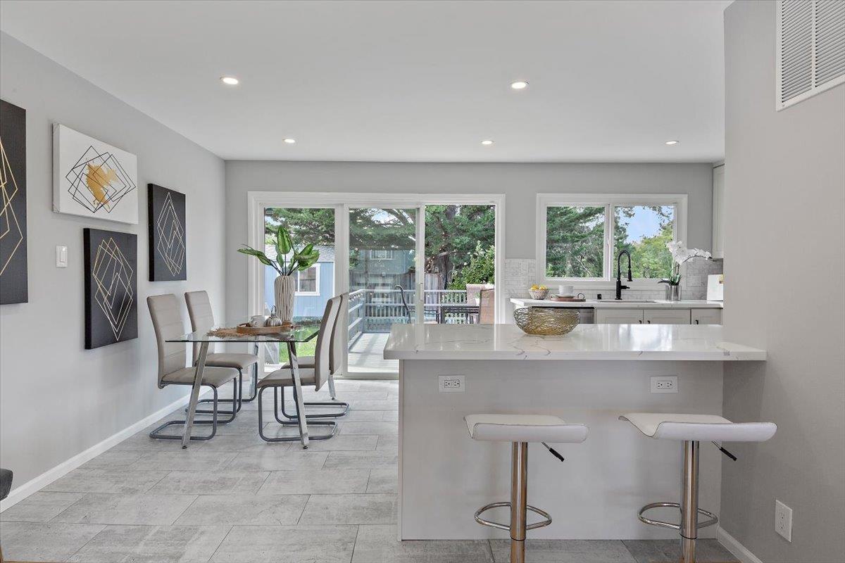 Detail Gallery Image 14 of 53 For 2490 Rosewood Dr, San Bruno,  CA 94066 - 3 Beds | 2 Baths
