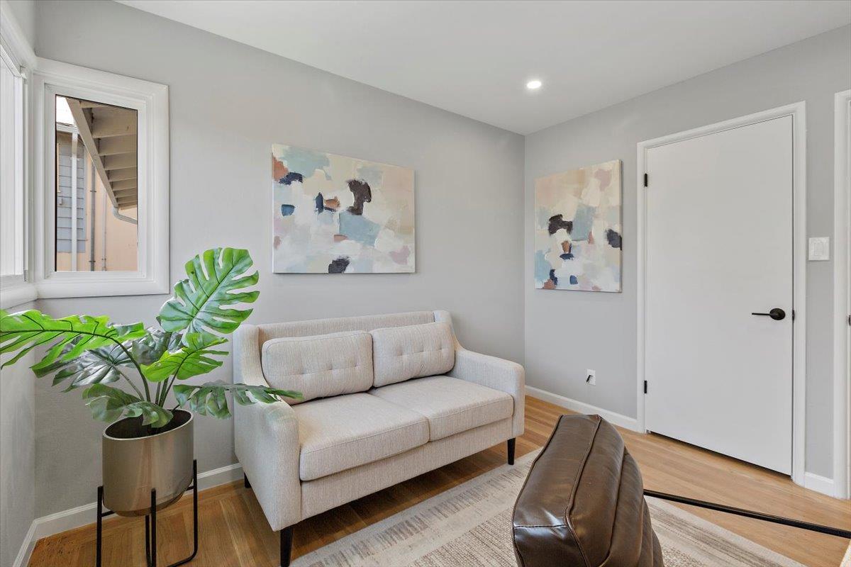 Detail Gallery Image 34 of 53 For 2490 Rosewood Dr, San Bruno,  CA 94066 - 3 Beds | 2 Baths