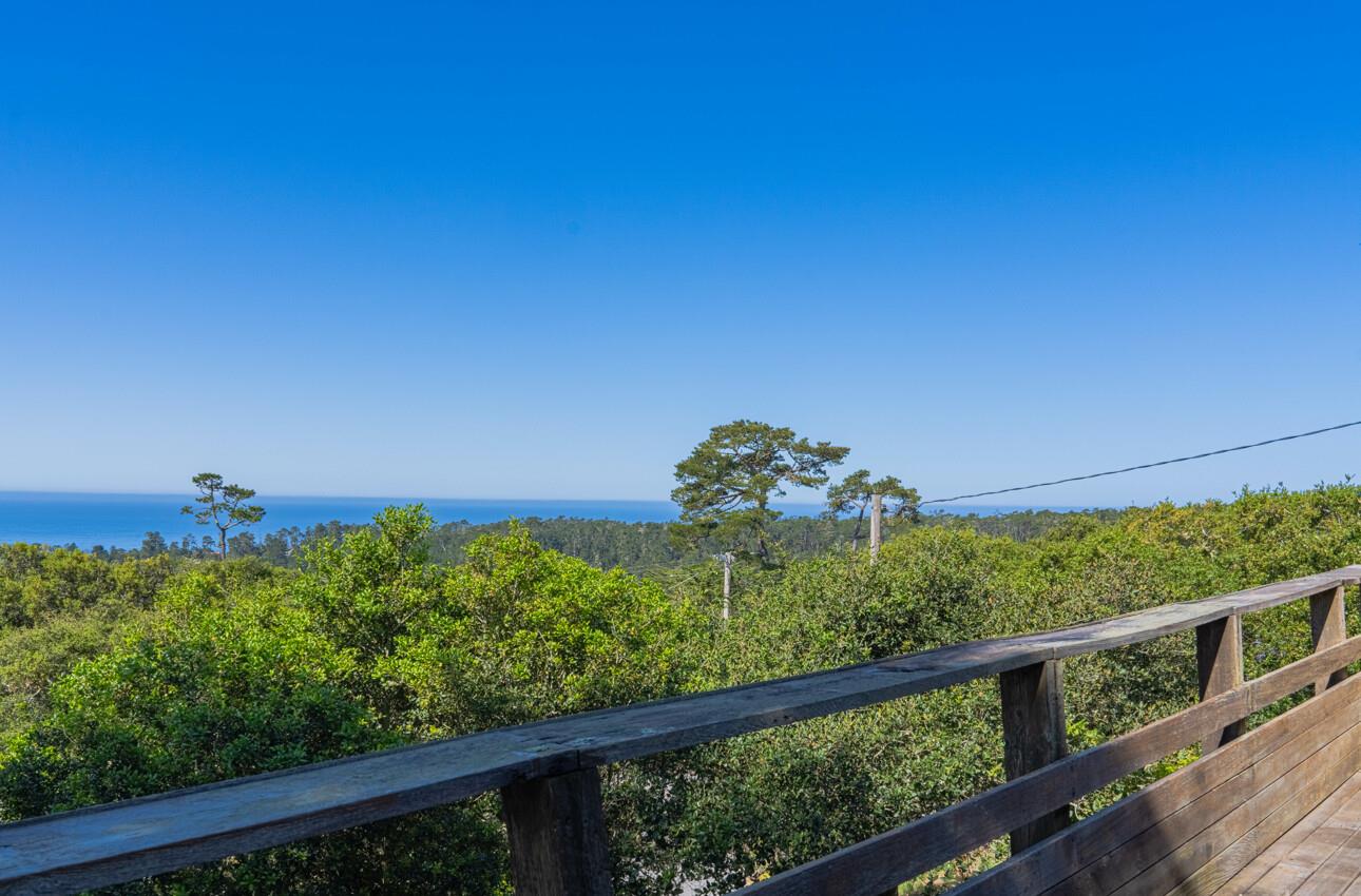 Detail Gallery Image 10 of 43 For 24324 San Juan Rd, Carmel,  CA 93923 - 4 Beds | 3 Baths