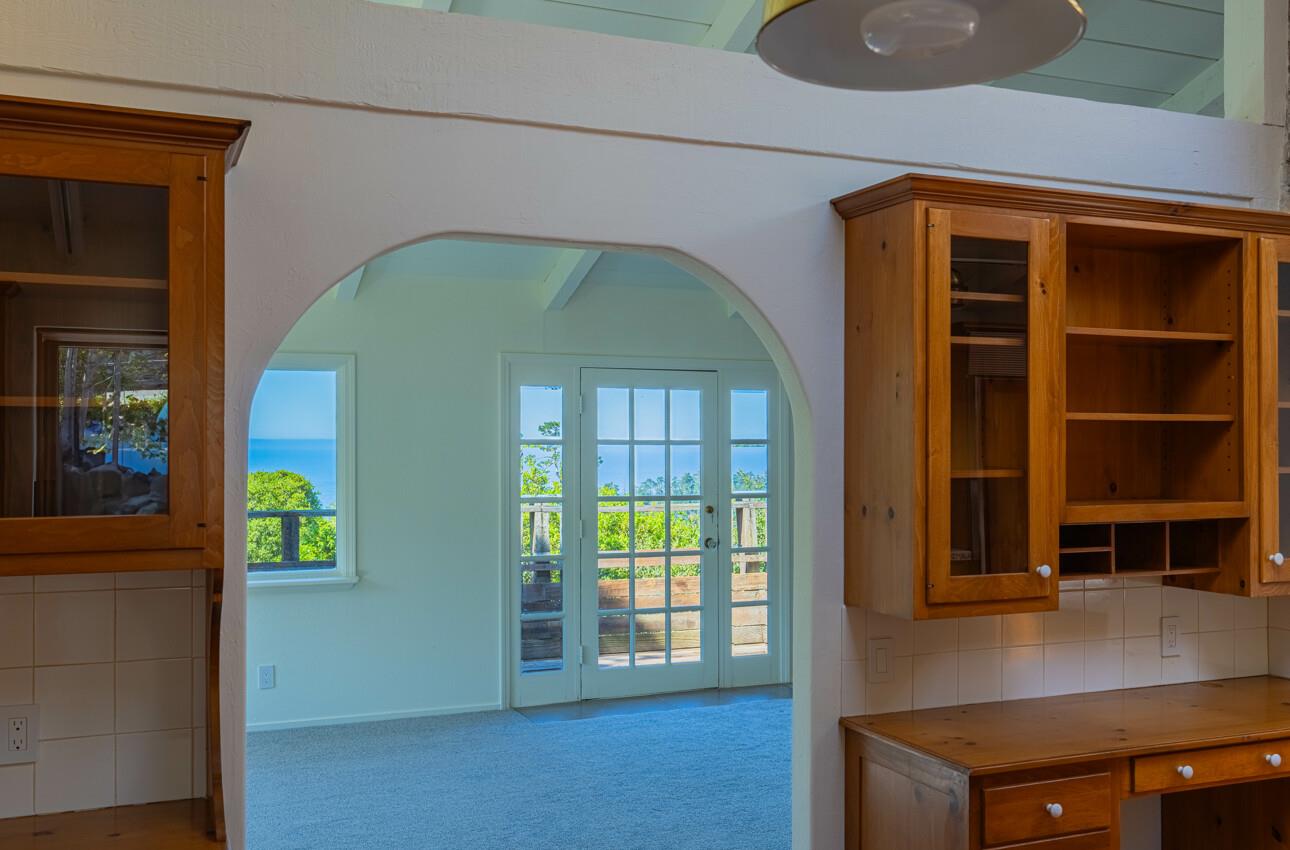 Detail Gallery Image 11 of 43 For 24324 San Juan Rd, Carmel,  CA 93923 - 4 Beds | 3 Baths