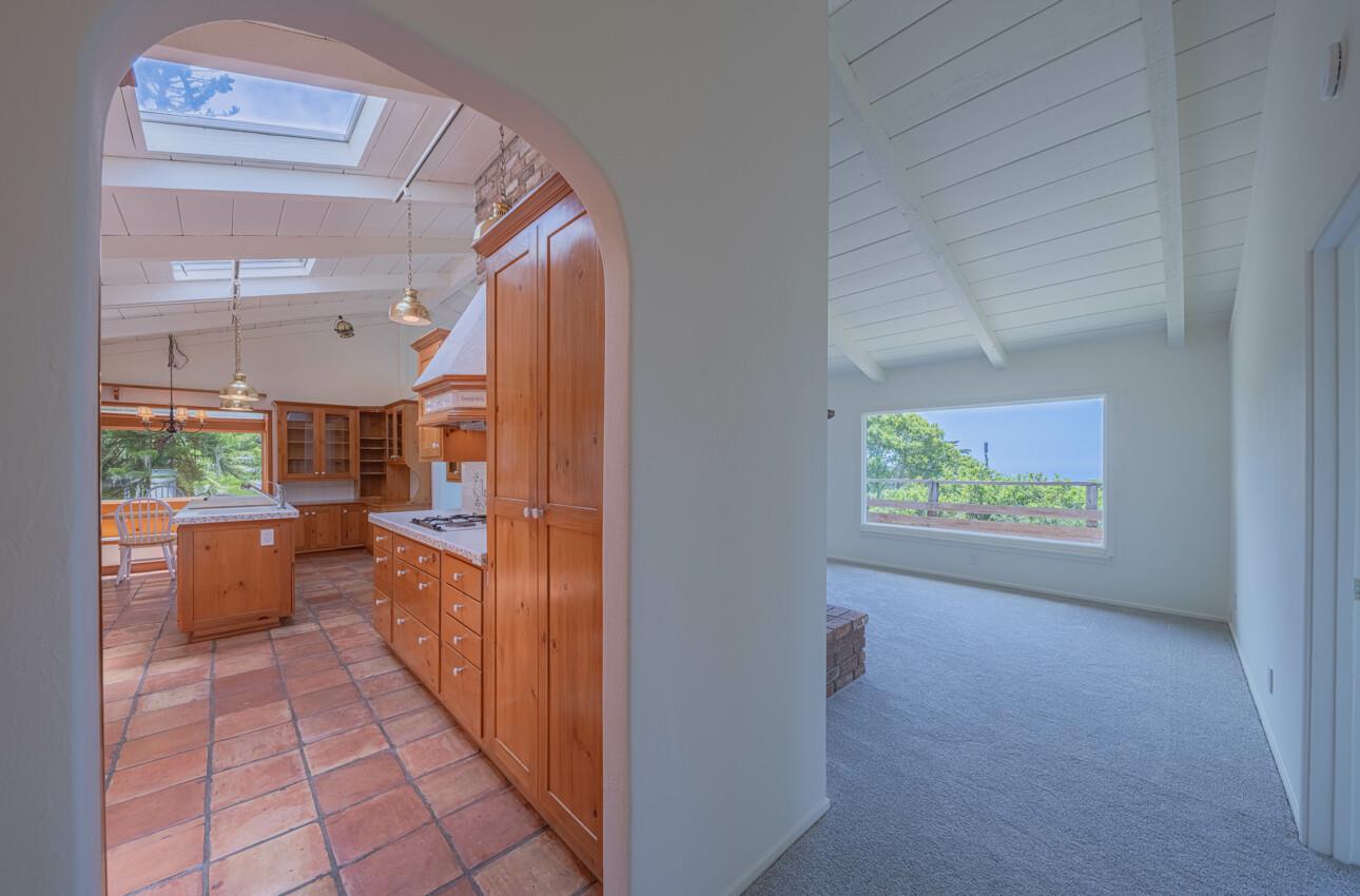 Detail Gallery Image 19 of 43 For 24324 San Juan Rd, Carmel,  CA 93923 - 4 Beds | 3 Baths