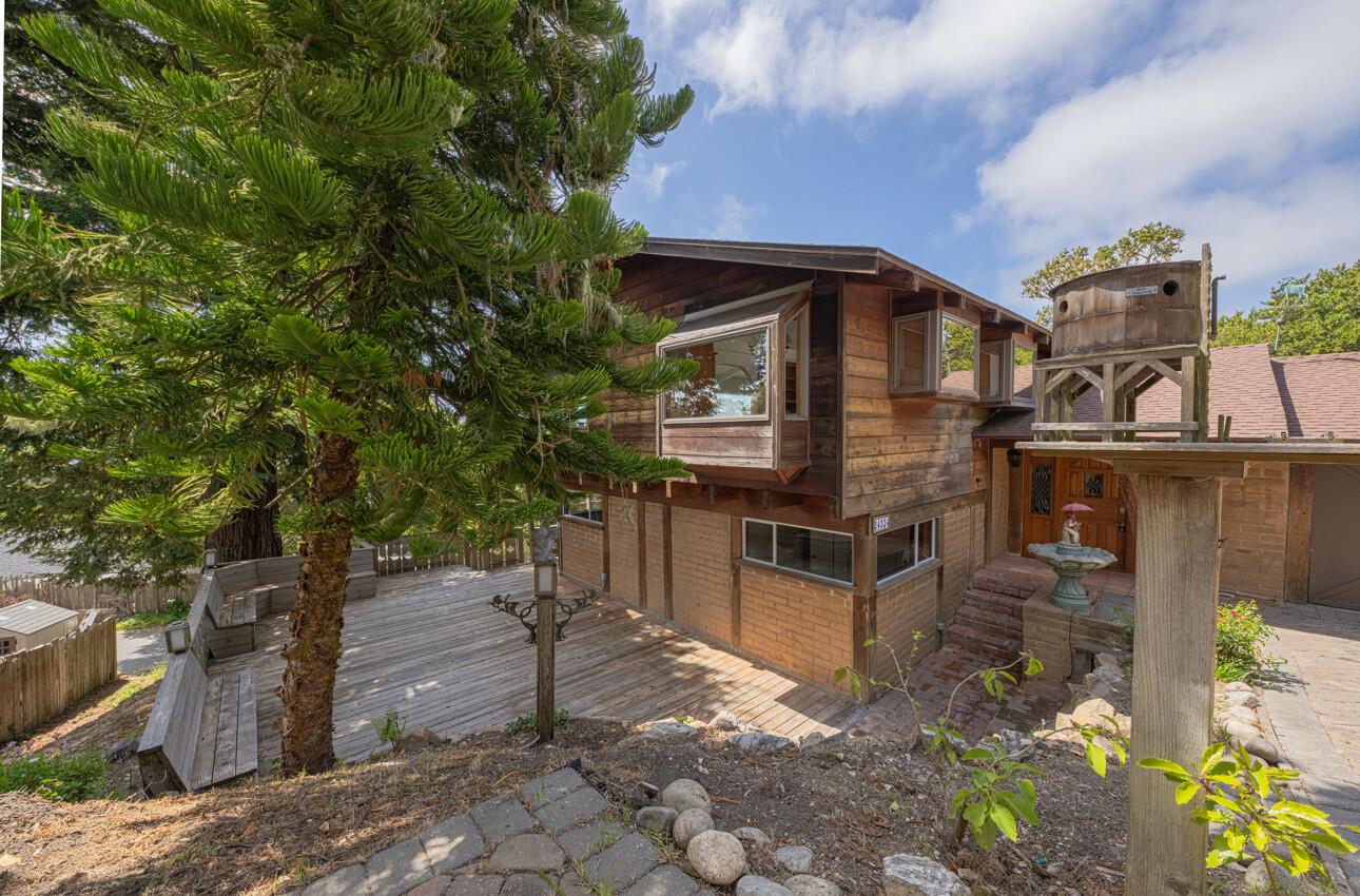 Detail Gallery Image 2 of 43 For 24324 San Juan Rd, Carmel,  CA 93923 - 4 Beds | 3 Baths
