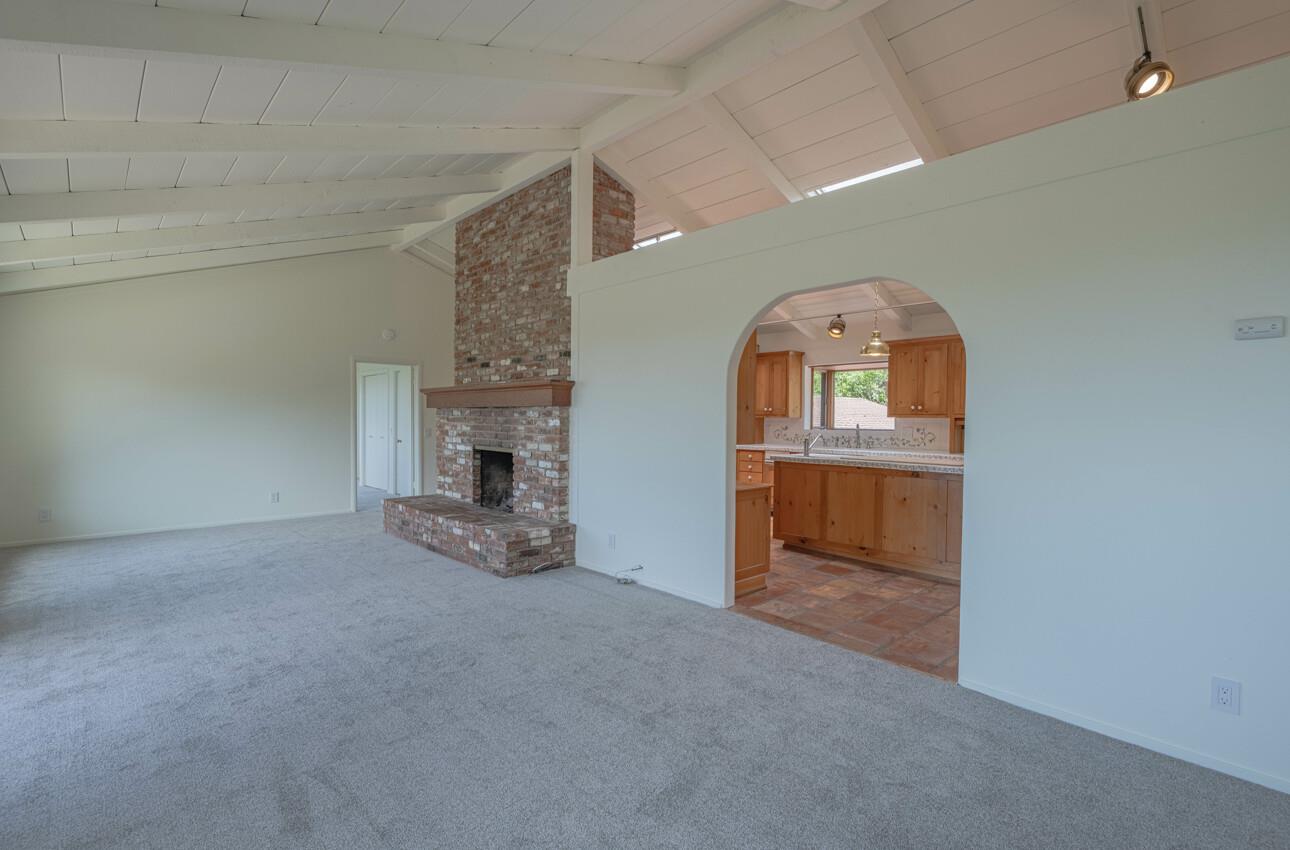 Detail Gallery Image 21 of 43 For 24324 San Juan Rd, Carmel,  CA 93923 - 4 Beds | 3 Baths