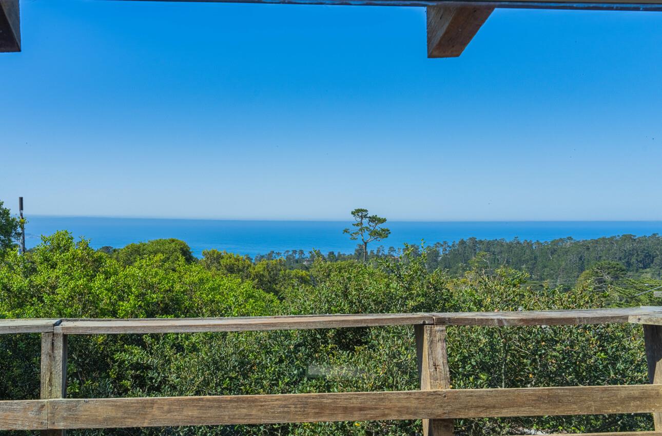 Detail Gallery Image 4 of 43 For 24324 San Juan Rd, Carmel,  CA 93923 - 4 Beds | 3 Baths