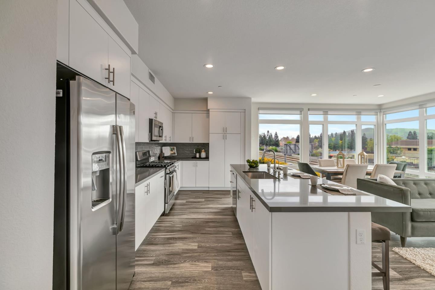 Detail Gallery Image 4 of 51 For 5933 Sunstone Dr #319,  San Jose,  CA 95123 - 2 Beds | 2 Baths