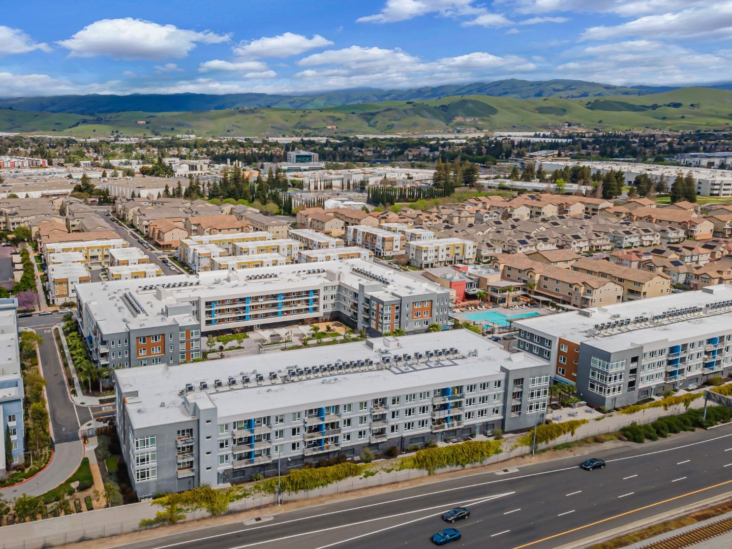 Detail Gallery Image 48 of 51 For 5933 Sunstone Dr #319,  San Jose,  CA 95123 - 2 Beds | 2 Baths