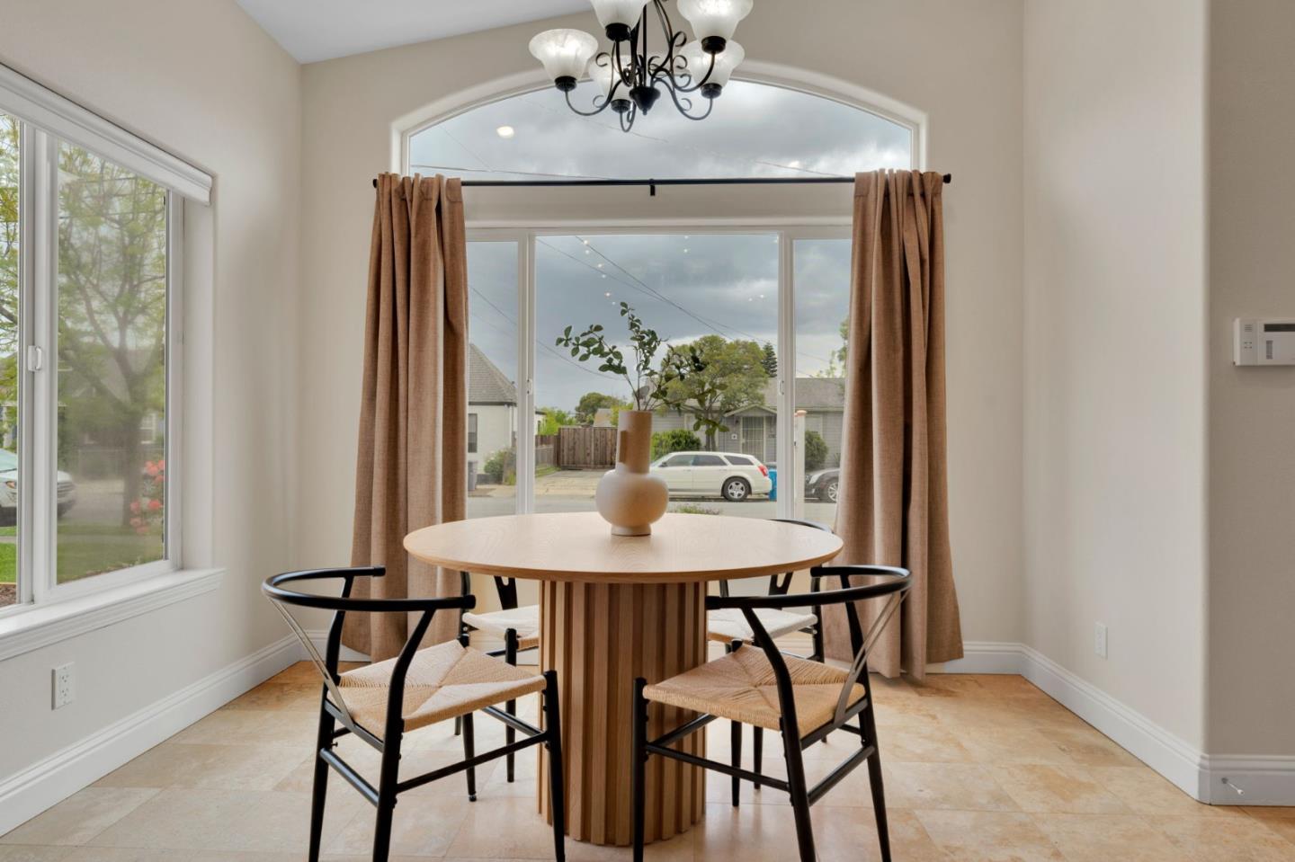 Detail Gallery Image 14 of 47 For 120 Dale Dr, San Jose,  CA 95127 - 3 Beds | 2/1 Baths