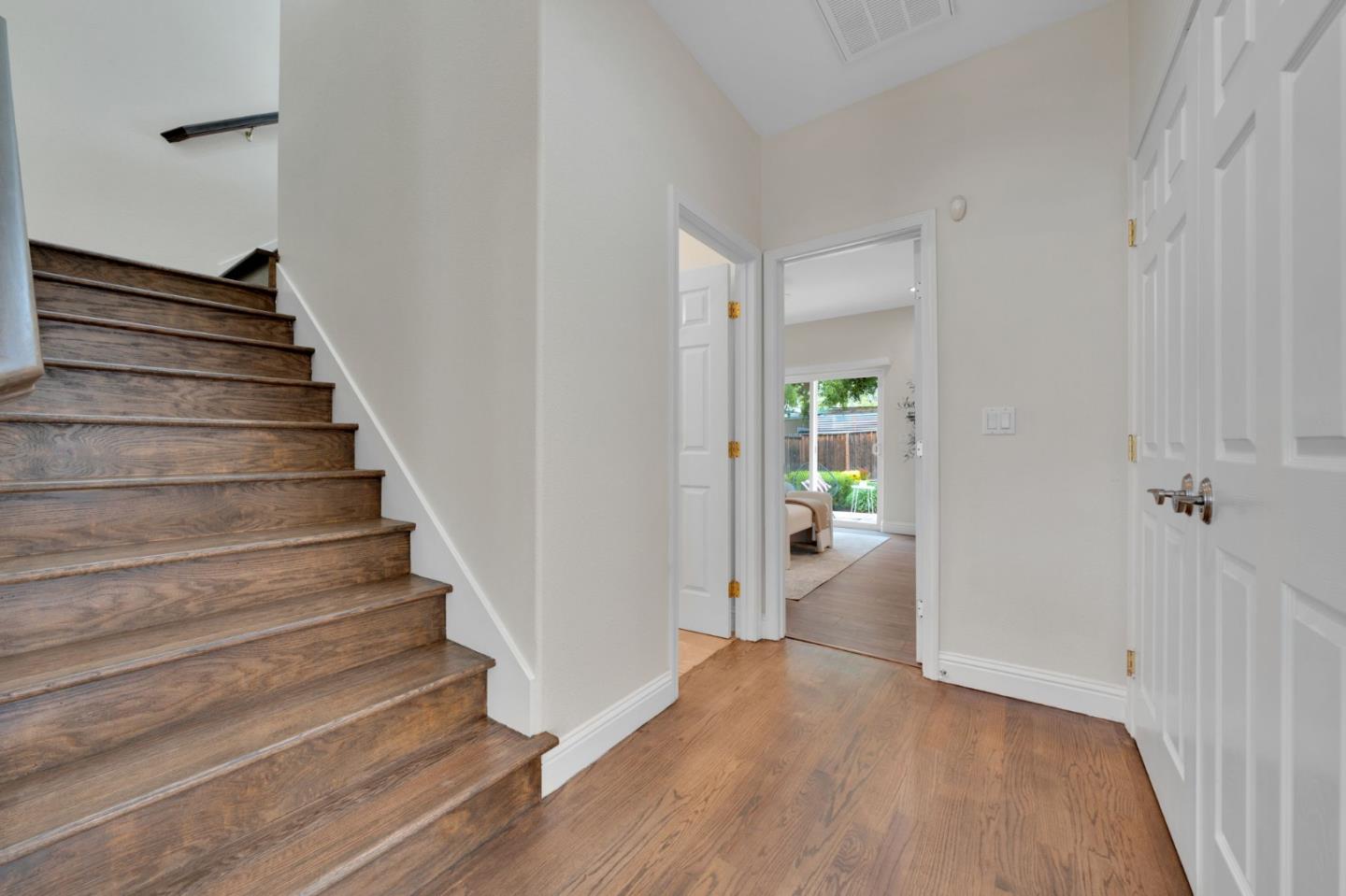 Detail Gallery Image 16 of 47 For 120 Dale Dr, San Jose,  CA 95127 - 3 Beds | 2/1 Baths