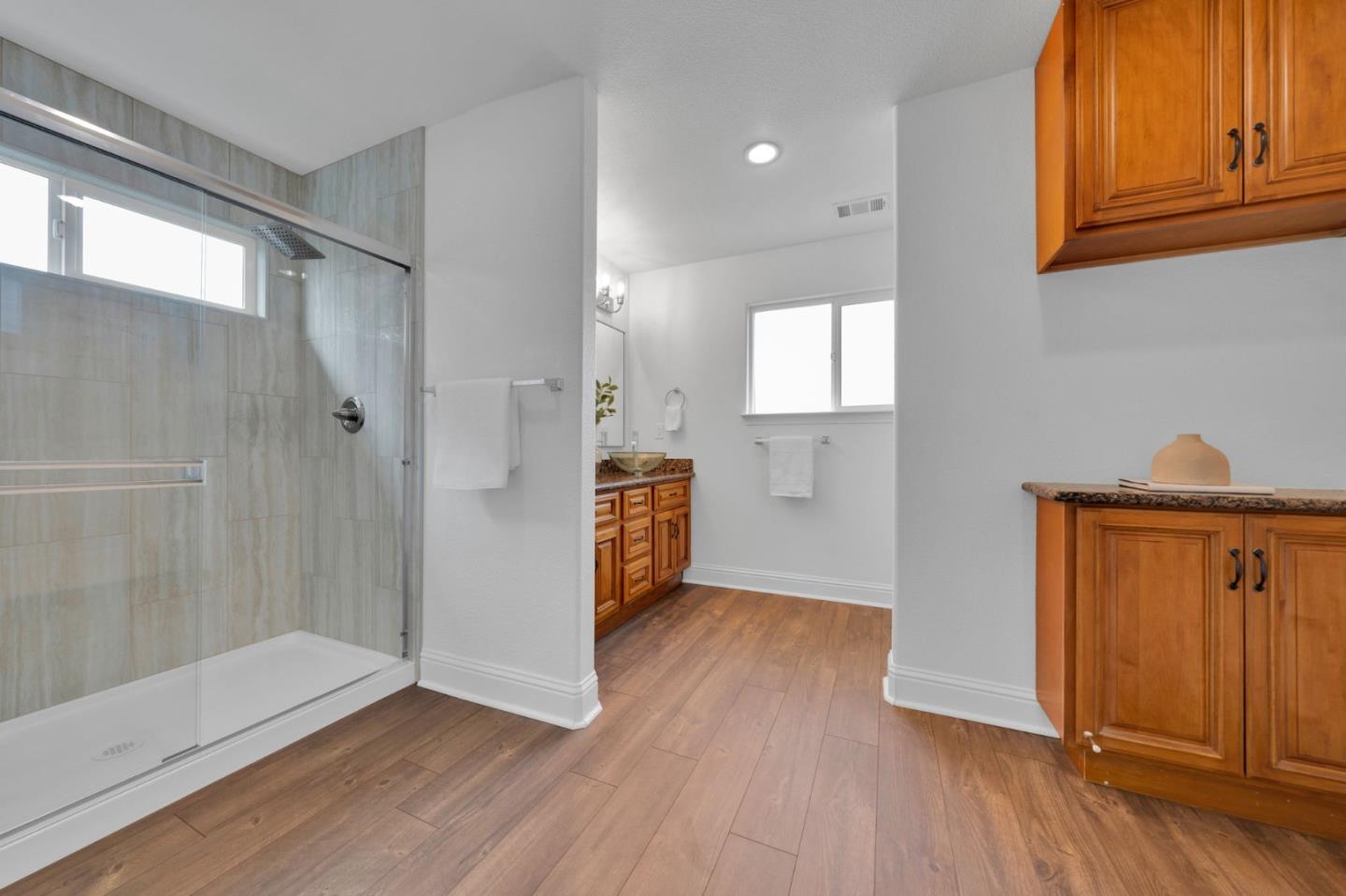 Detail Gallery Image 30 of 47 For 120 Dale Dr, San Jose,  CA 95127 - 3 Beds | 2/1 Baths