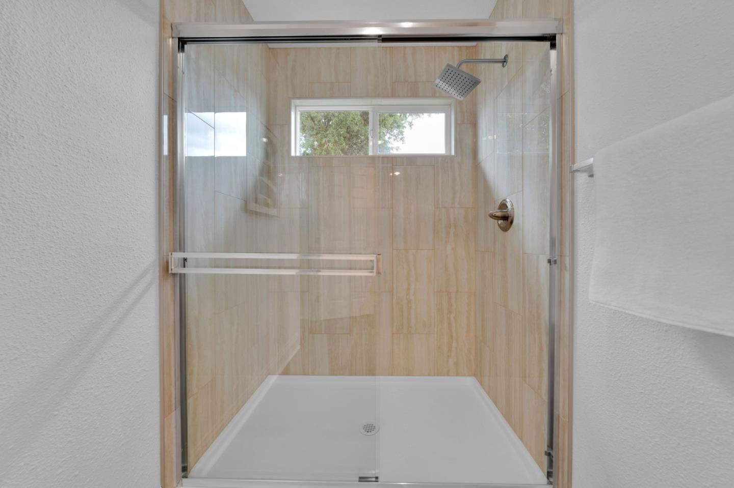 Detail Gallery Image 31 of 47 For 120 Dale Dr, San Jose,  CA 95127 - 3 Beds | 2/1 Baths