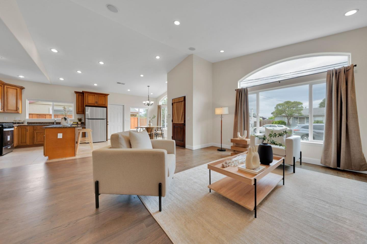 Detail Gallery Image 6 of 47 For 120 Dale Dr, San Jose,  CA 95127 - 3 Beds | 2/1 Baths