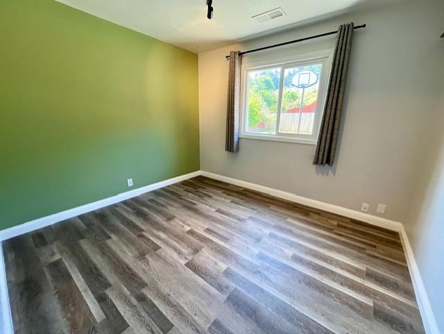 Detail Gallery Image 11 of 13 For 139 Clay Ave, South San Francisco,  CA 94080 - 3 Beds | 1 Baths