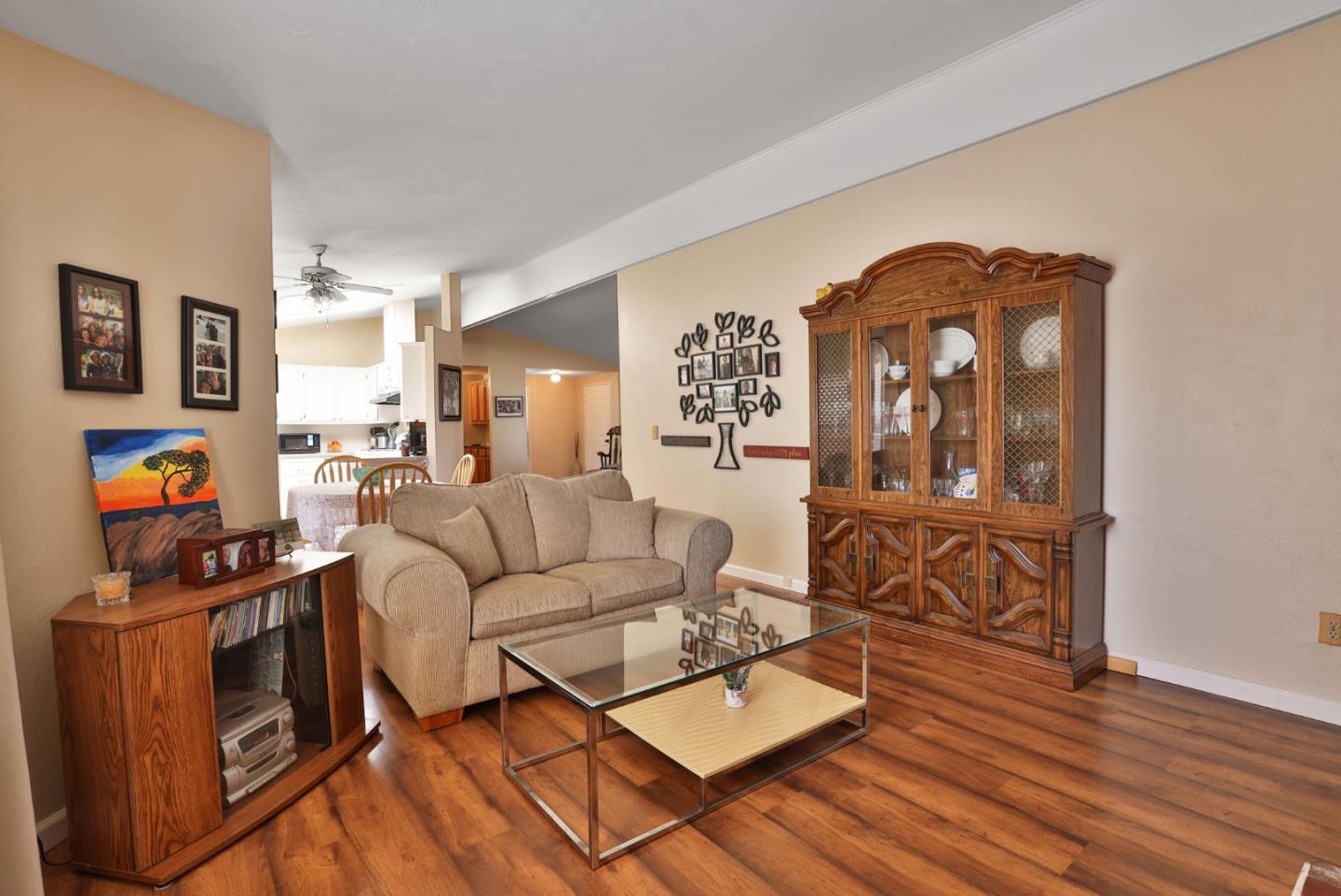 Detail Gallery Image 10 of 34 For 1520 E. Capitol Expwy #133,  San Jose,  CA 95121 - 3 Beds | 2 Baths