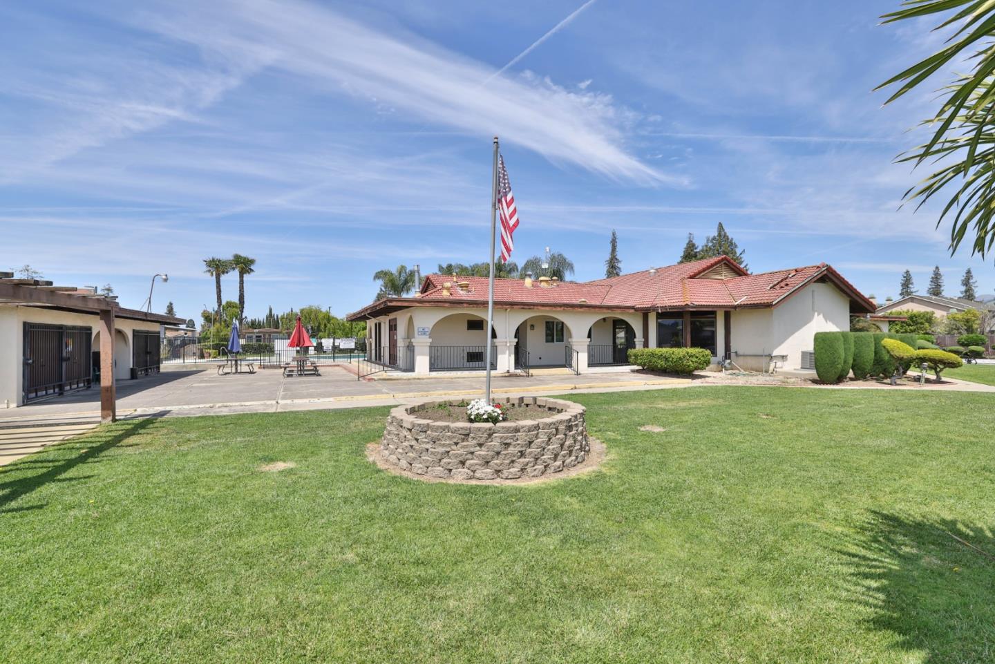 Detail Gallery Image 30 of 34 For 1520 E. Capitol Expwy #133,  San Jose,  CA 95121 - 3 Beds | 2 Baths