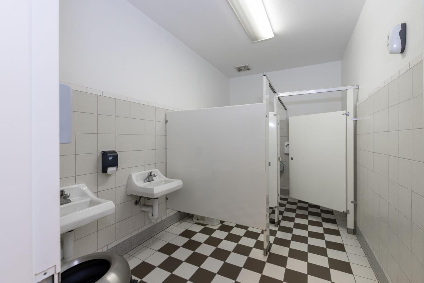 Detail Gallery Image 22 of 22 For 515 E Alisal St, Salinas,  CA 93905 - – Beds | – Baths
